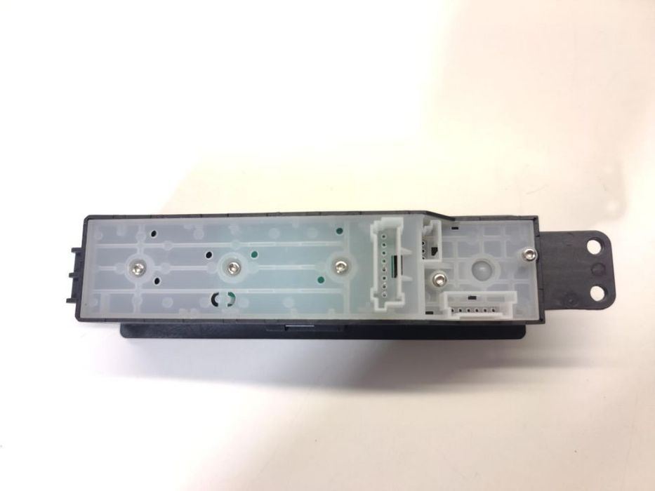 Bloco Botão Comando Vidro Dto Novo Mercedes Sprinter W906