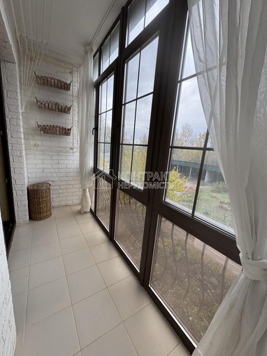 Сдається в оренду  2-кім кв 85 кВ.