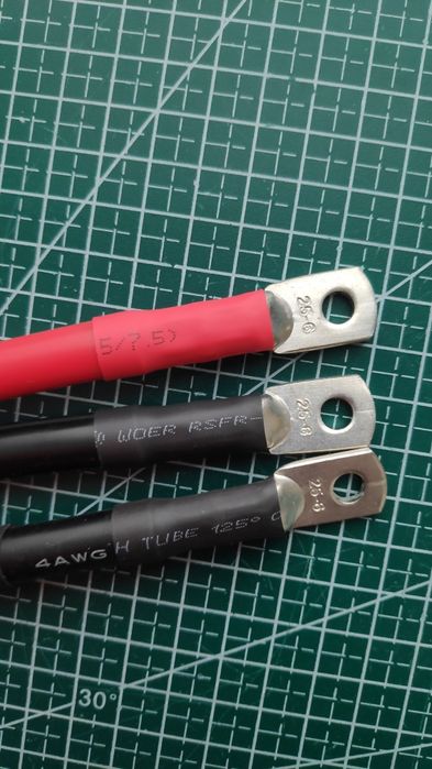 Кабель живлення інвертора