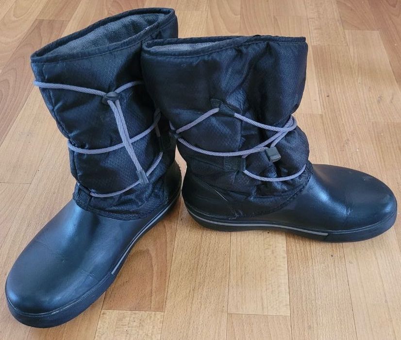 Чоботи Crocs жіночі осінь-зима р.39 на нормальну і широку ногу