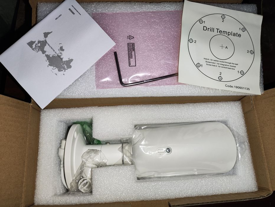 DS-2CD1643G0-IZ 4МП корпусні IP відеокамера Hikvision