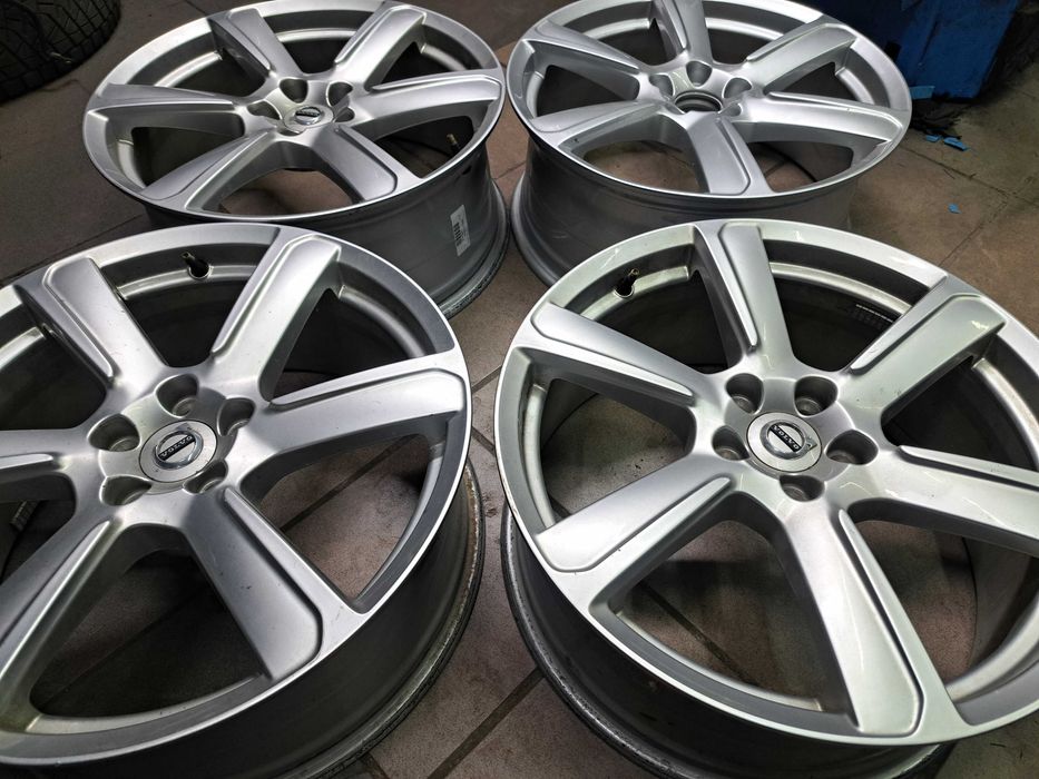 Felgi 5x108 19 volvo oryginalne