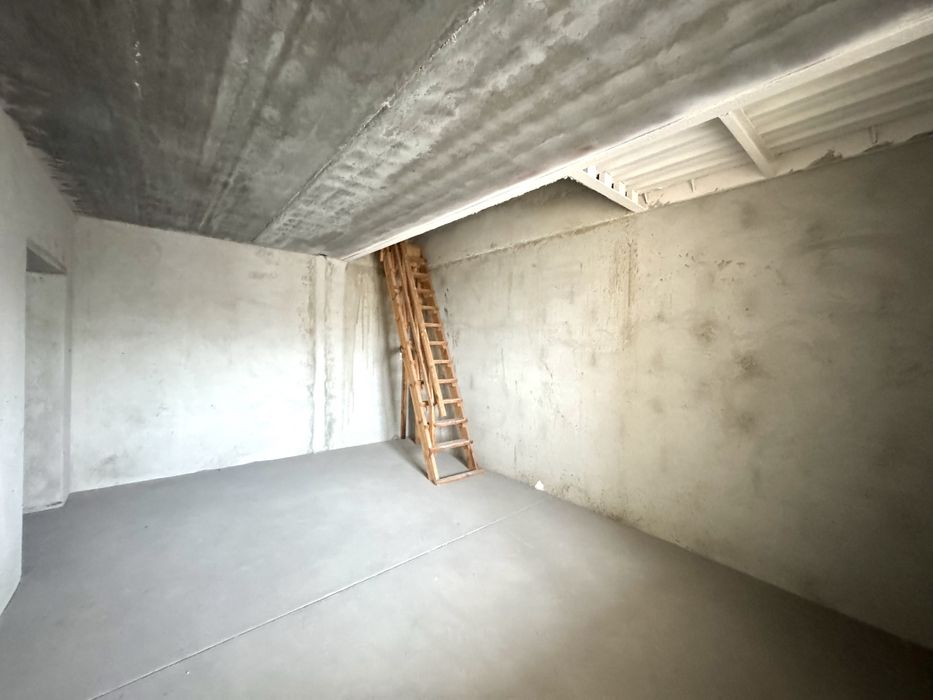 Продаж пентхауса в ЖК Рівьера з видом на реку