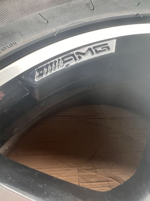 Мерседес:диски r21 amg+295/40/21 Toyo(зима