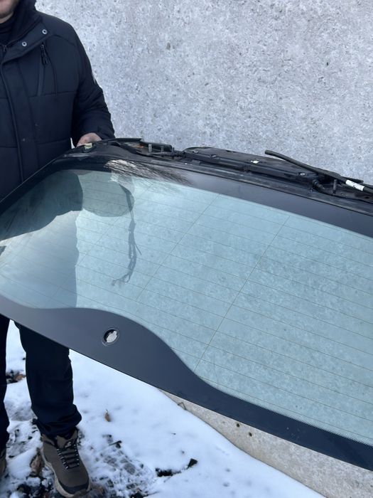 BMW E91 Дорестайл скло на лляду Скло Заднє в кришку Підігрів Ідеал