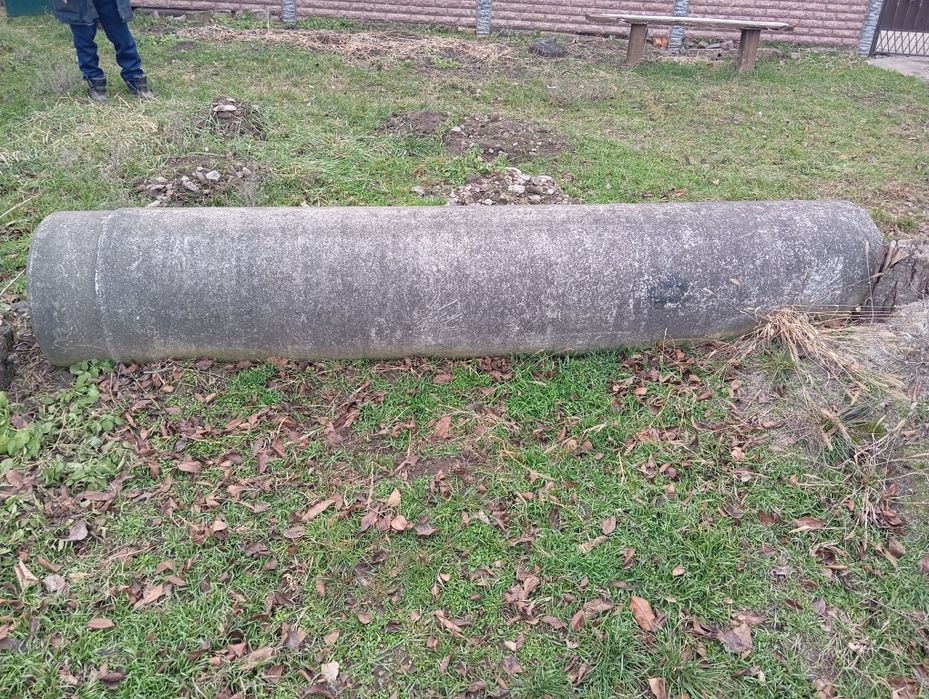 Бетонна труба для колодязя