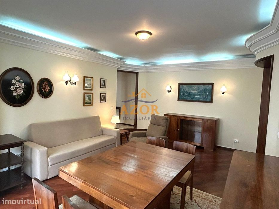 Apartamento T1 Venda em Ponta Delgada (São Pedro),Ponta Delgada