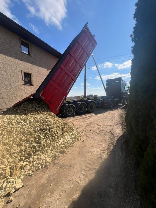 Usługi Transportowe wanna/czteroośka