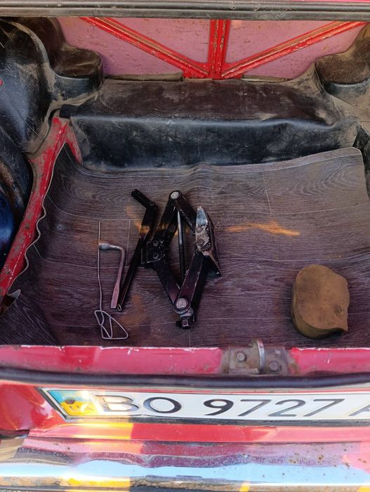 Продам   ВАЗ 2107 ....