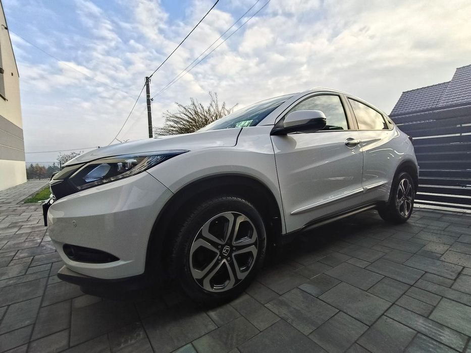Honda HR-V Honda HR-V zadbana, bezszkodowa,w najwyższym wyposażeniu, z dodatkami