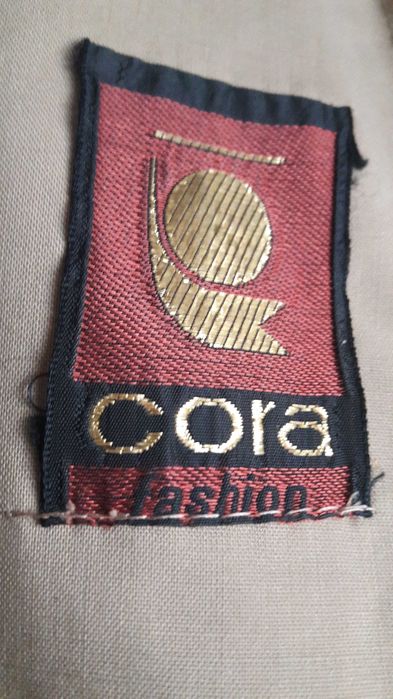 Trencz damski beżowy CORA Warszawa roz.M