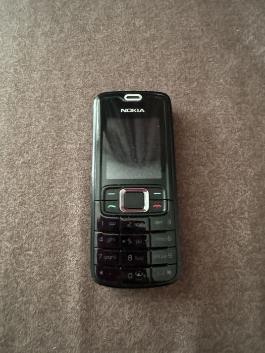 Мобільний телефон Nokia 105