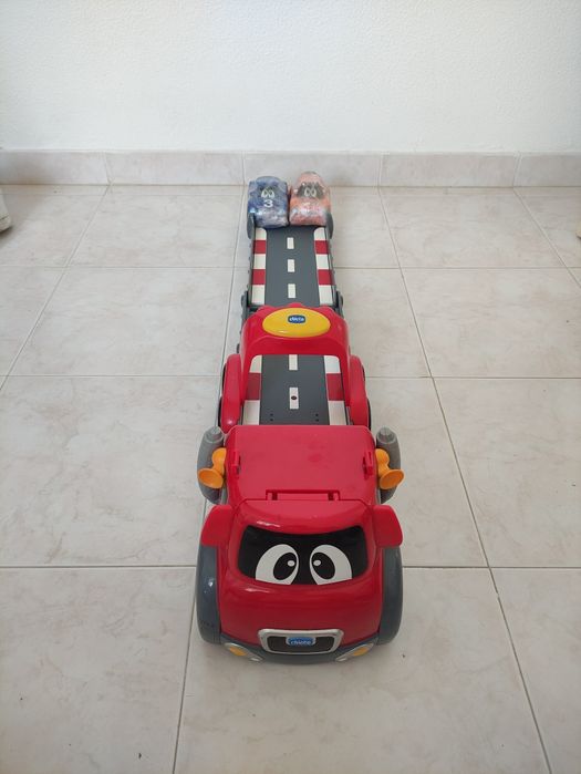 Carro Brinquedo Chico + 2 carrinhos