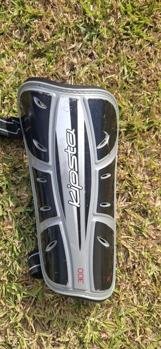 Caneleiras de futebol