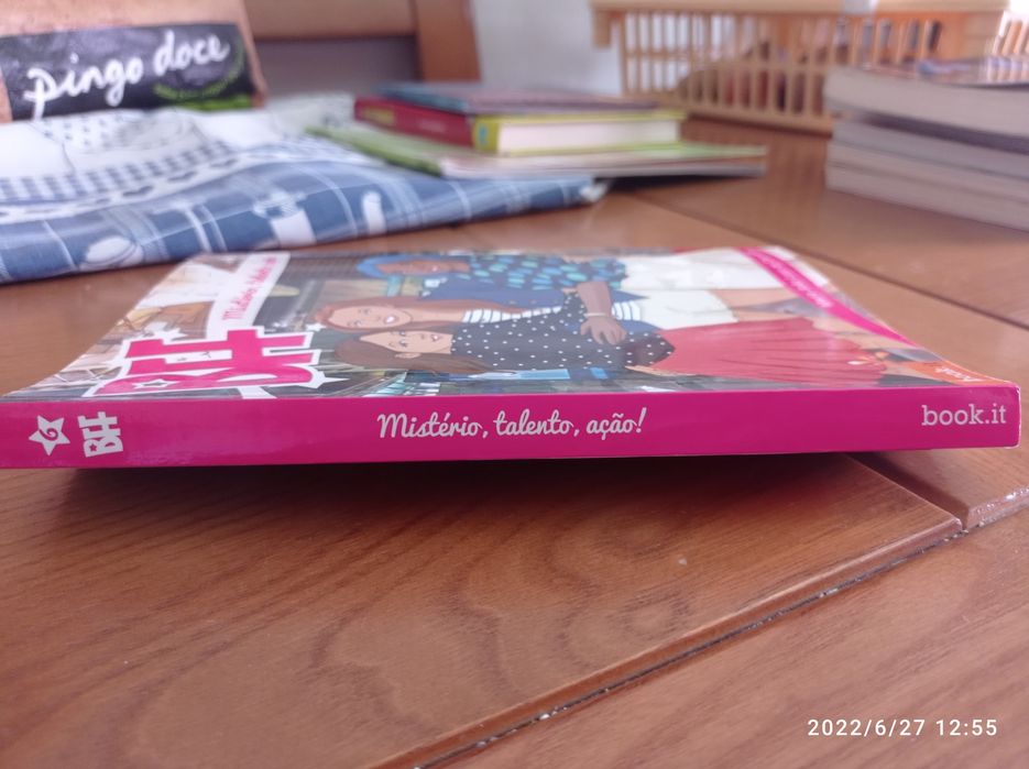 Livro BFF talento, mistério e ação