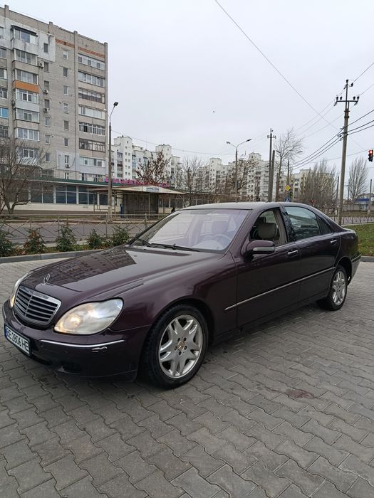 Мерседес 220 201