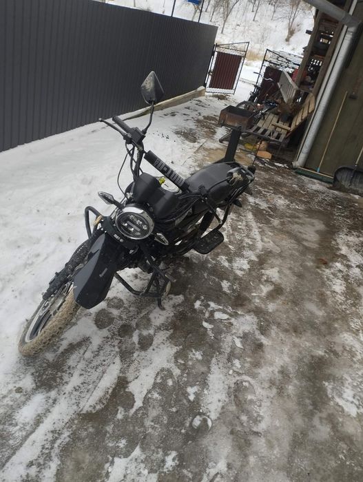 Мустанг.   125.                  .