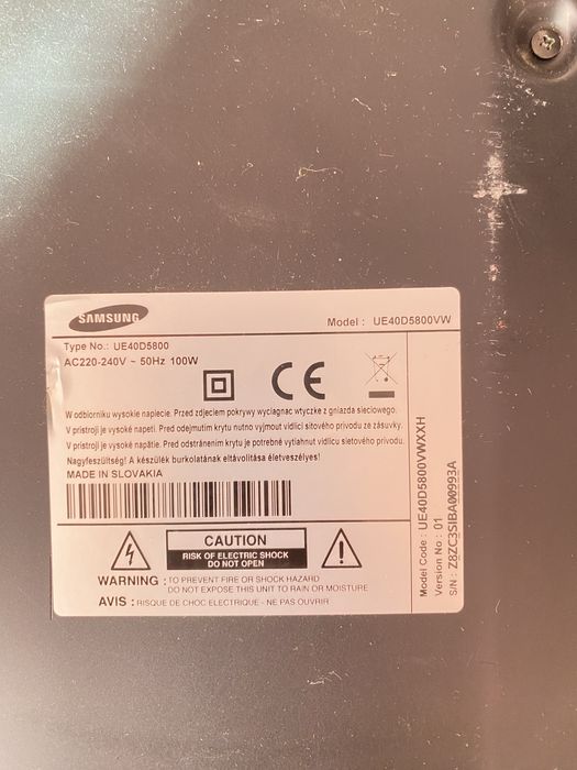 Sprzedam uszkodzony telewizor Samsung