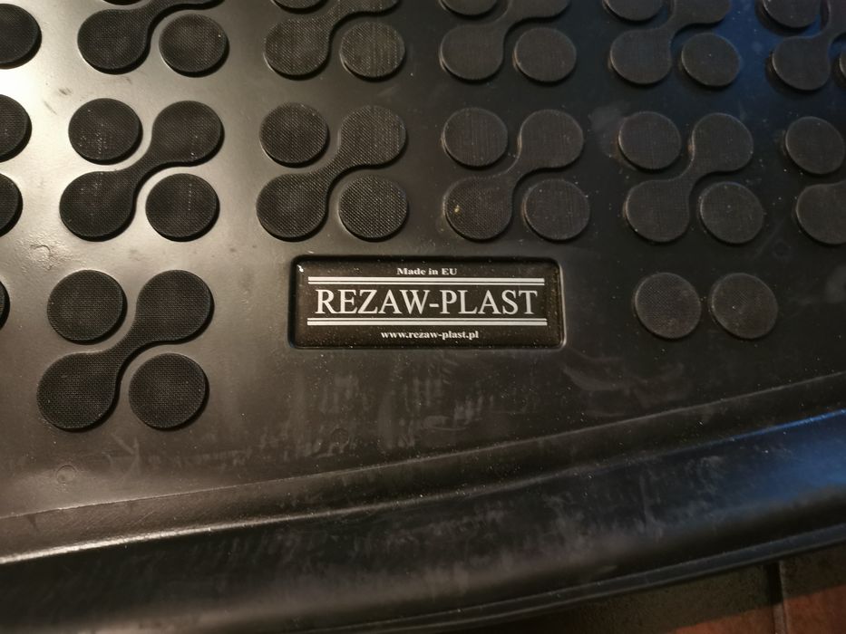 Mata bagażnika Toyota Yaris 3