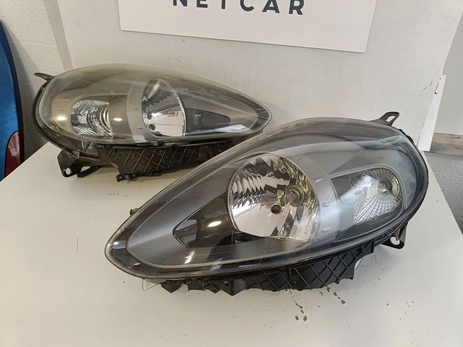 Farol óptica Fiat grande Punto 2012