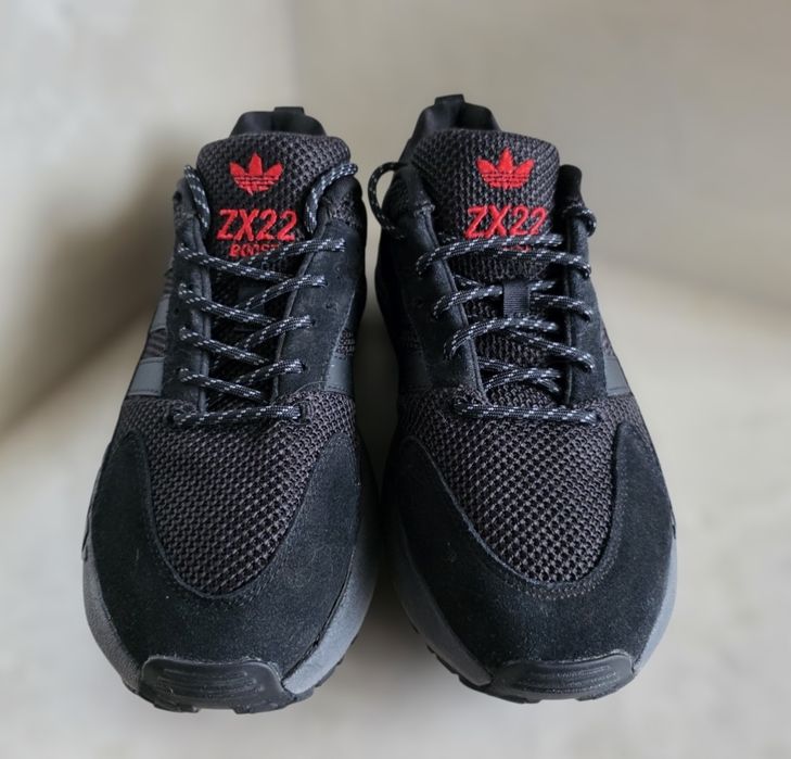 Чоловічі кросівки 