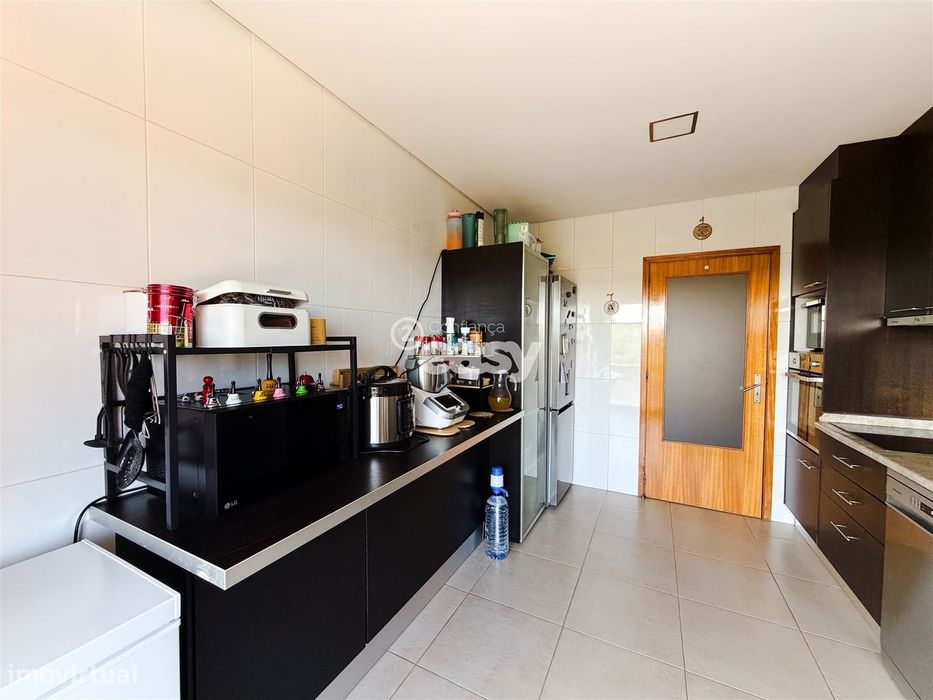 T3 Duplex Em Macieira Da Maia