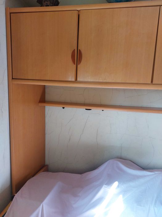 Móvel de Arrumação Estúdio em madeira cerejeira