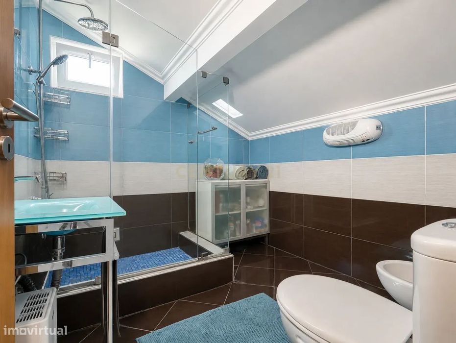 Moradia Térrea T3  com Piscina- Furo água  - Aroeira