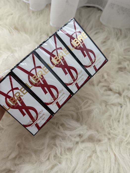 18 ml yves saint laurent libre berry crush 1,2 ml x 15