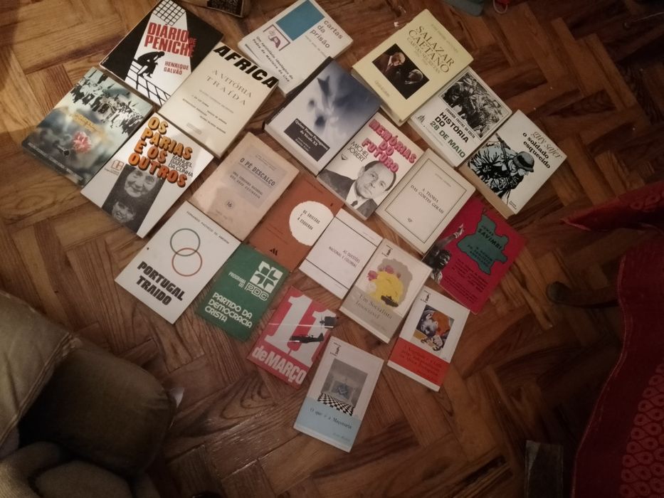 Black Friday Saramago e muitos outros raros neste mundo!! Desde 2E.