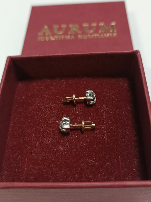 Золоті сережки 1.95г 585