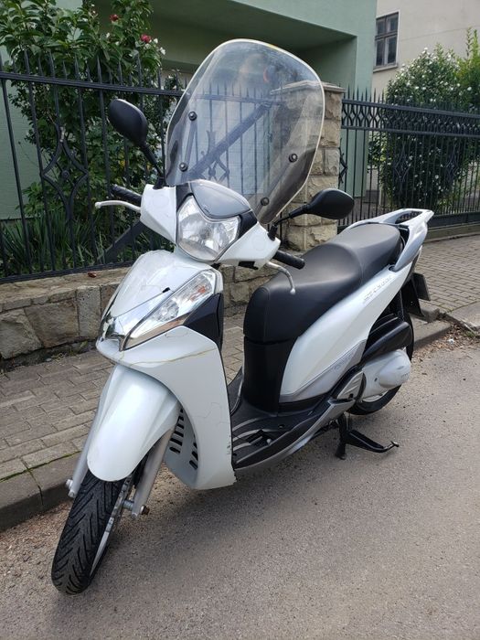 Скутер Honda SH300i