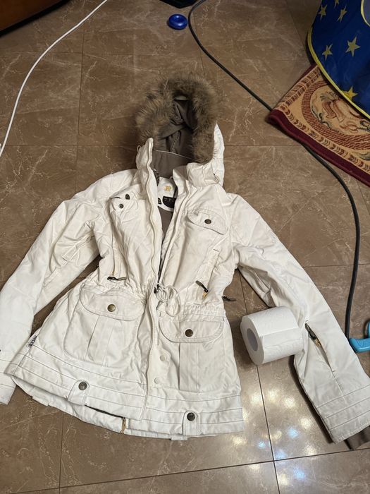 Гірськолижна куртка жіноча