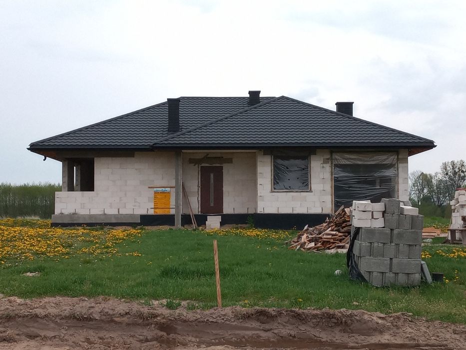 Dachy, wykonywanie pokryć dachowych