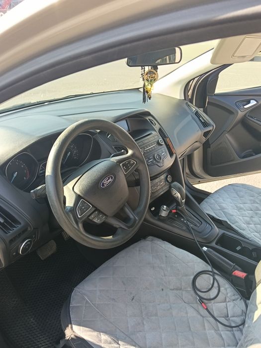 Ford Focus 2017 VIN 1FADP3F2XHL269937 фото оголошення 10 з 11