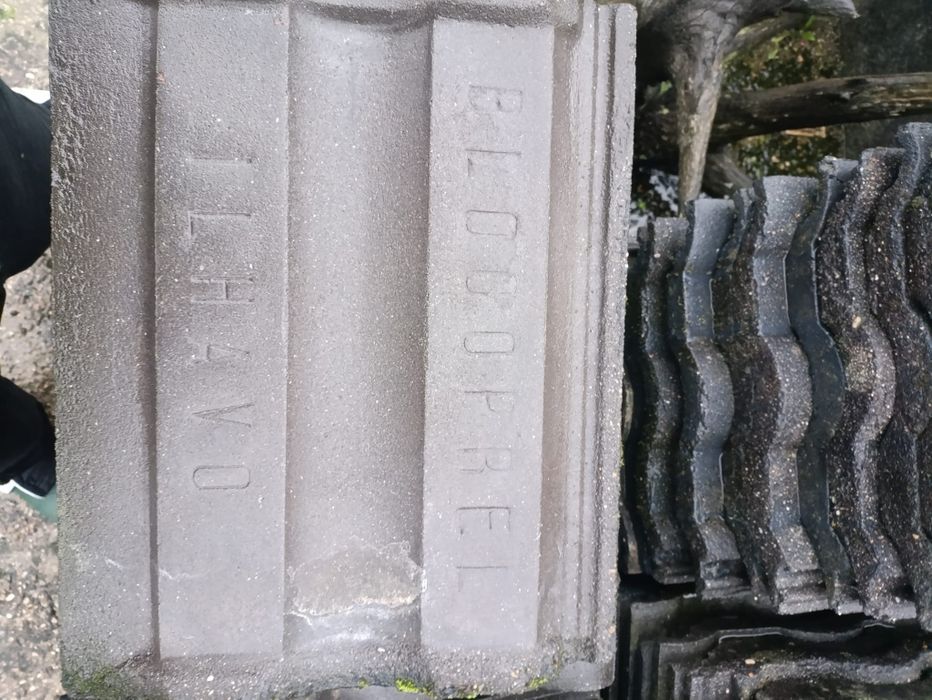 Telhas Ílhavo em bom estado