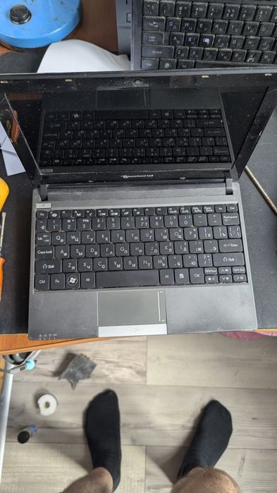 Нетбук Packard bell