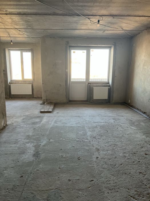 Продам 3-х кімнатну квартиру в зданому будинку.