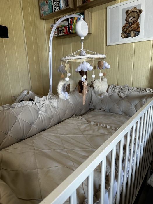 Zestaw do łóżeczka plus karuzela