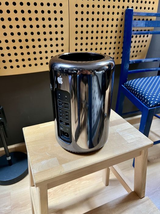 Apple Mac Pro 6.1 | 6 Core | 64Gb Ram