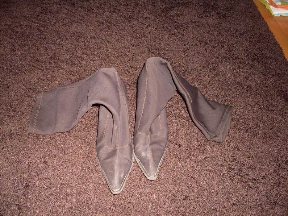 botas de cano alto castanhas 36