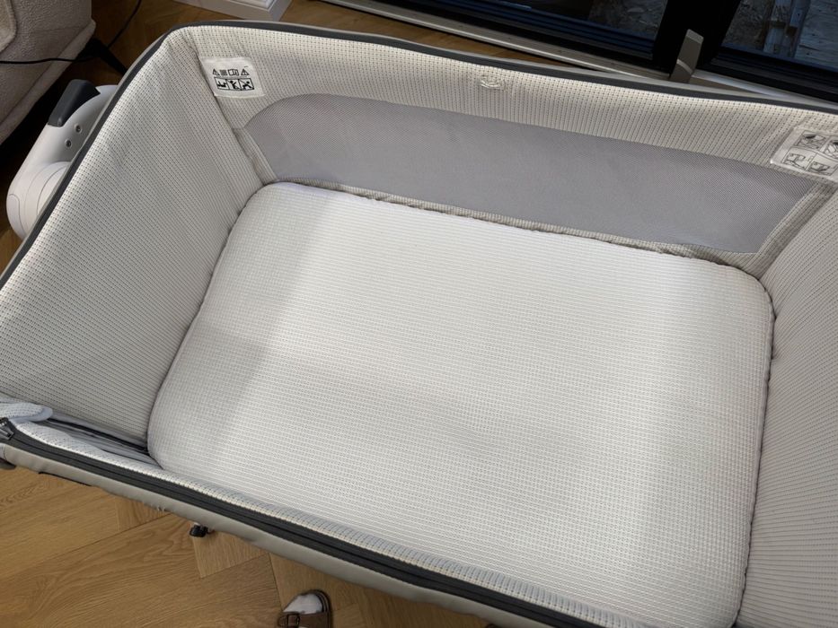 Łóżeczko dostawka Chicco Next To Me Magic