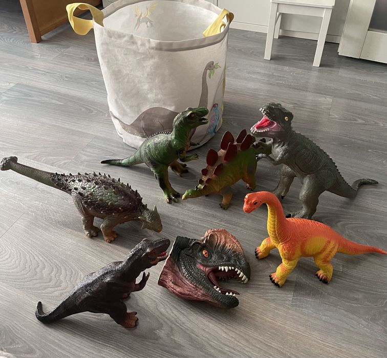 Дінозаври фигуры динозавров