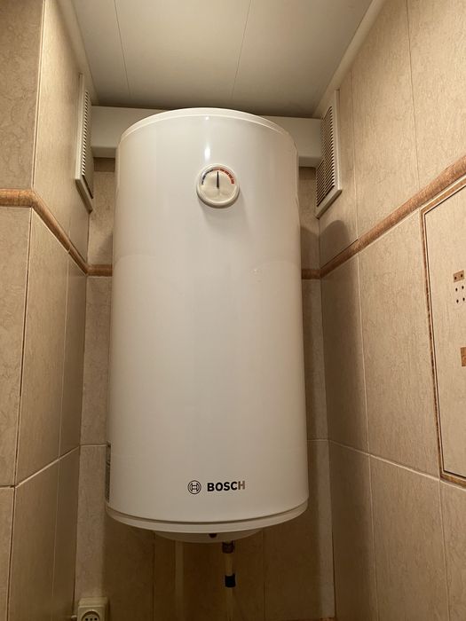 Бойлер BOSCH 50л на запчасти.