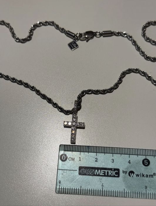 Łańcuszek Zawieszka z krzyżem iced stuff VVS