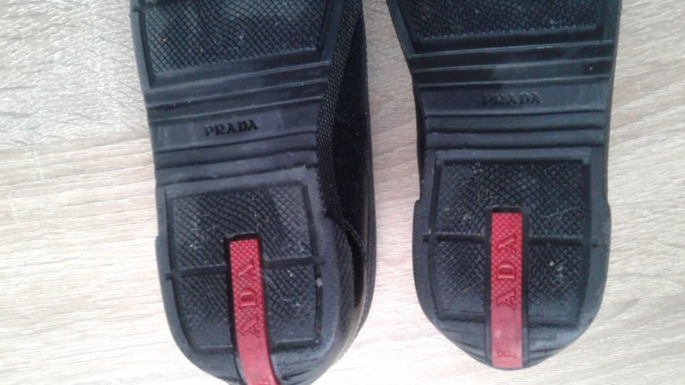 Prada италия кожа туфли девочке черные 29р(19см)