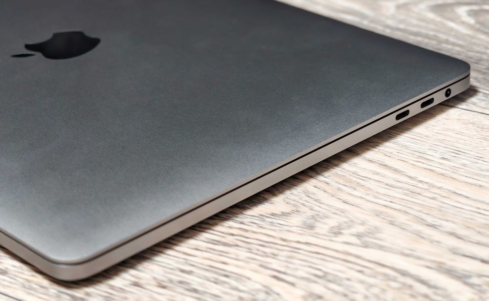 MacBook Pro 13" 2019 (A1989), Space Gray, 8/256