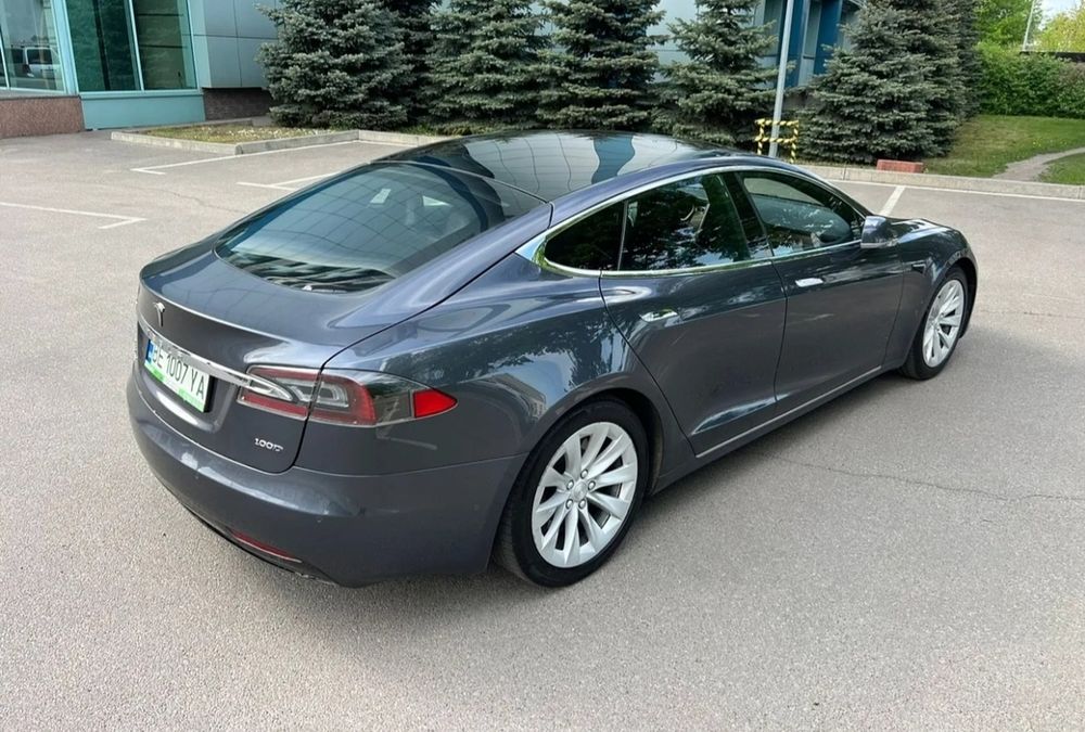 Tesla Model S 2018 VIN 5YJSA1E24JF249605 фото оголошення 21 з 22