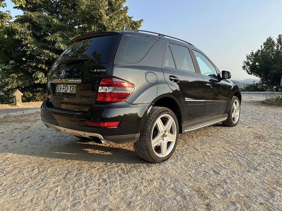 Mercedes-Benz Classe M 320 — fotografia 3