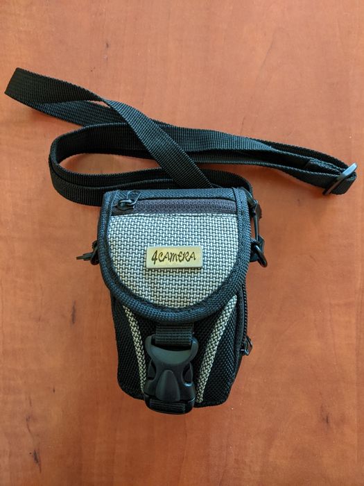 Etui na aparat foto na pasku
